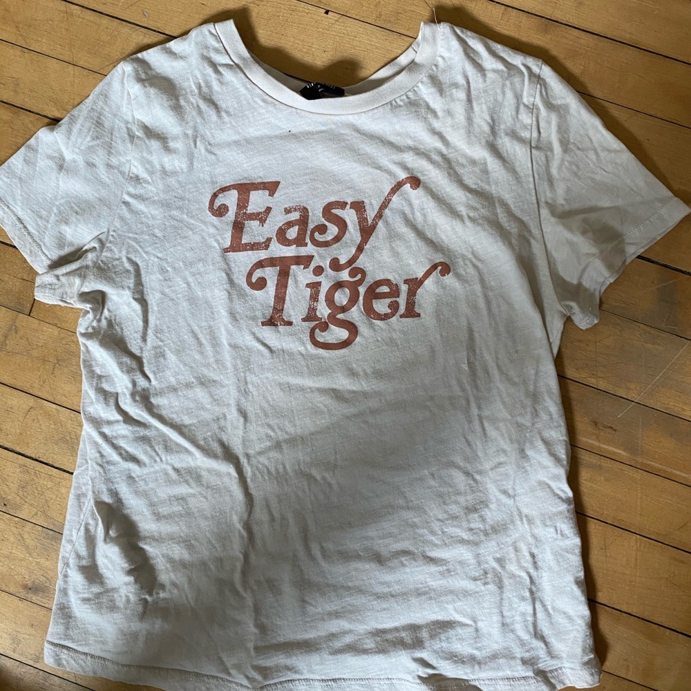 Easy tiger tee